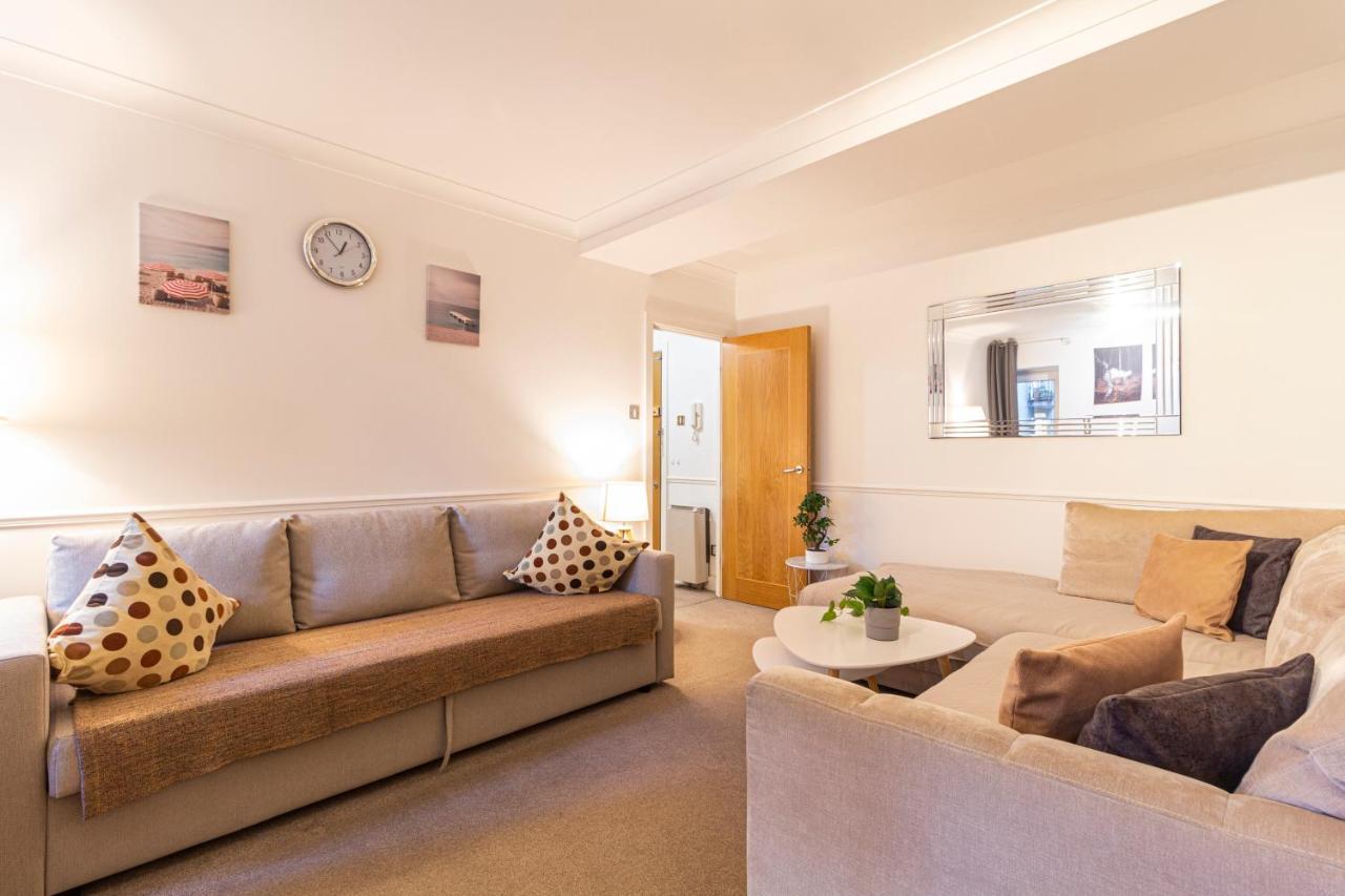 Stay Thames River London Ngoại thất bức ảnh