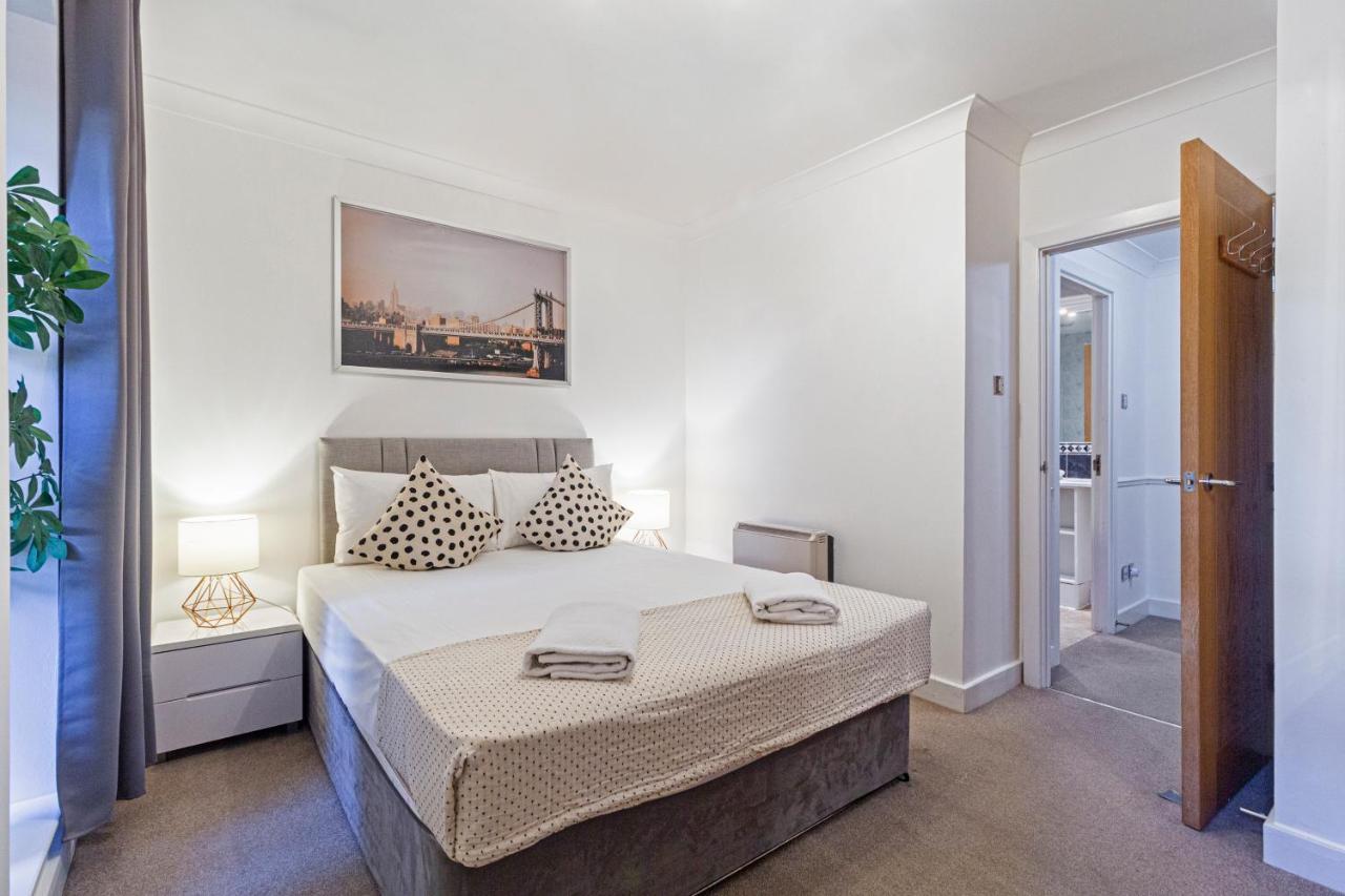 Stay Thames River London Ngoại thất bức ảnh